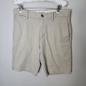 Old Navy Shorts Ultimate Slim Built-In Flex Beige Tan Chino Neutral Casual